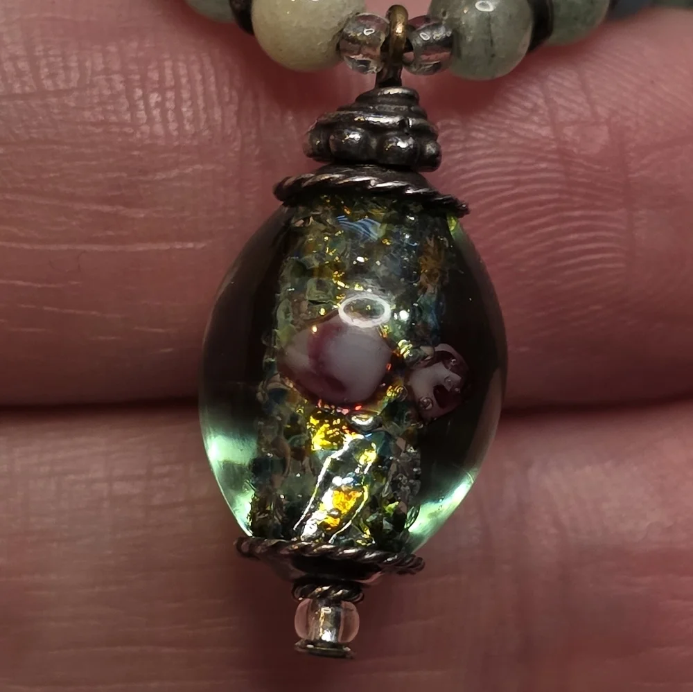 Jade Beaded Necklace W/ Lampwork Pendant And Egyptian Scarab Hangtag - Picture 5 of 7